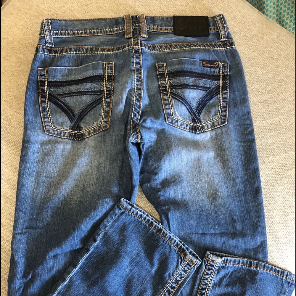 Men’s size 32x34 Seven7